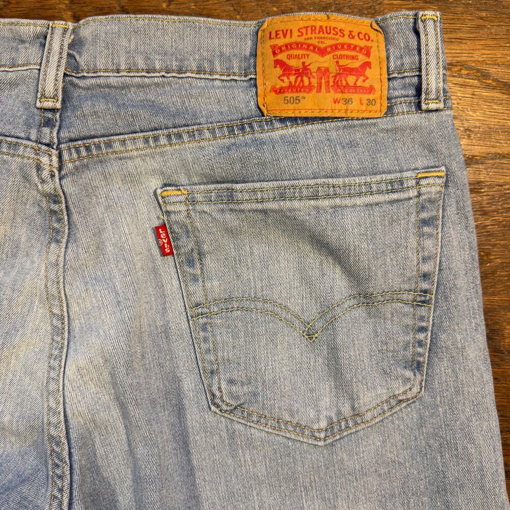 Levi's 505 Jeans Straight Faded Distressed 36x30 Light Wash - Picture 3 of 10